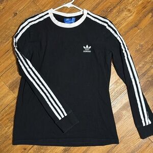Black and white Adidas long sleeve shirt